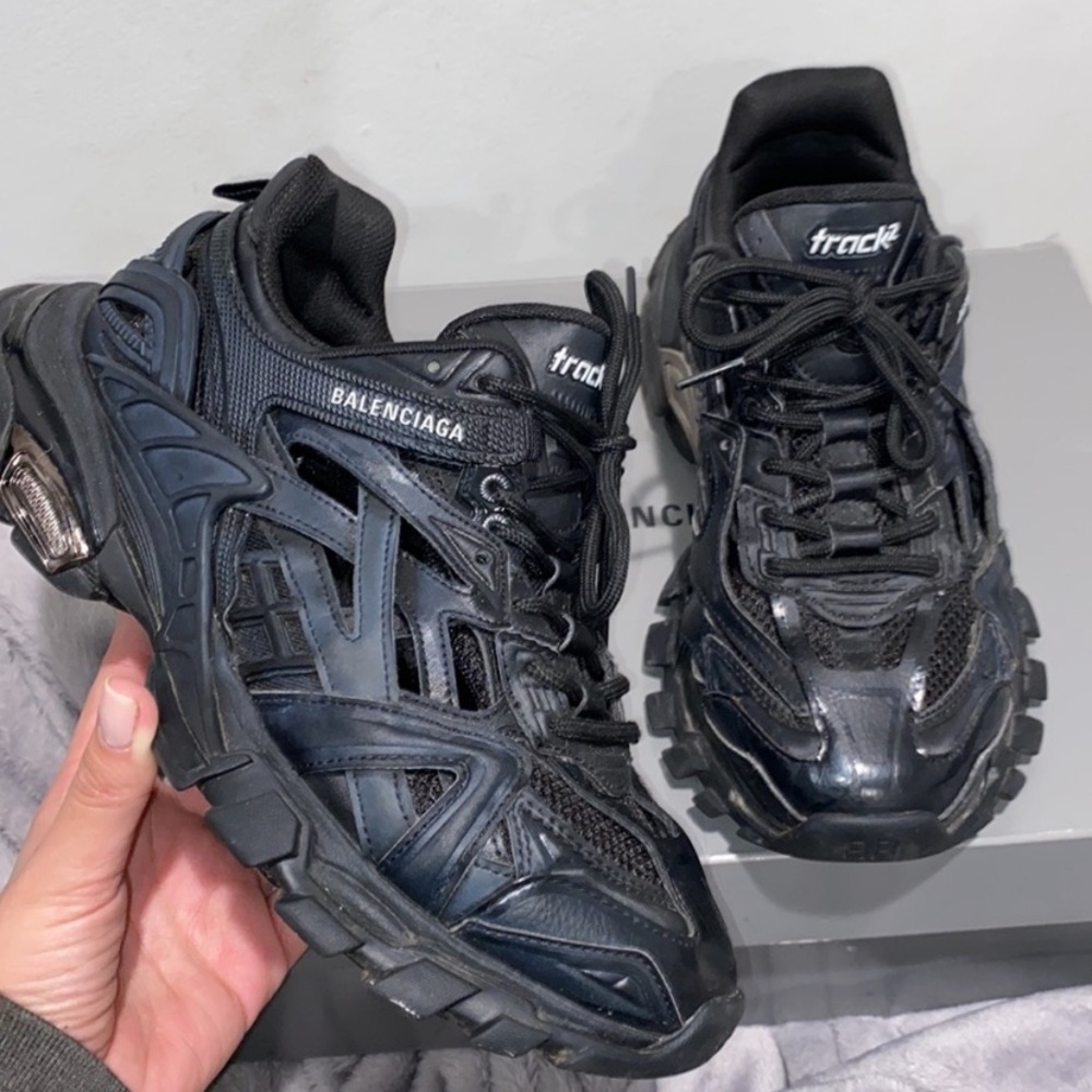 Balenciaga Track.2 Sneaker